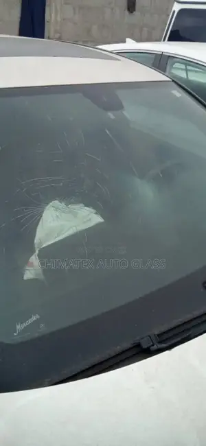 E Class 2014 Windscreen Glass and Back Glass All Available