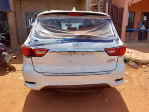 Qx60 2014 Back Windscreen Glass Available