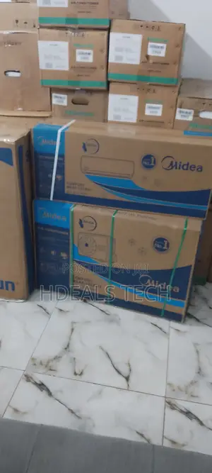 The Brand New 1.5hp Non-Inverter Midea Air Conditioner