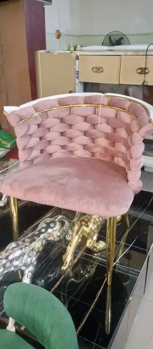 Stuffzy Restaurant Chairs