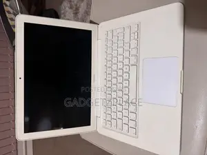 Laptop Apple MacBook 4GB Intel Core 2 Duo HDD 256GB