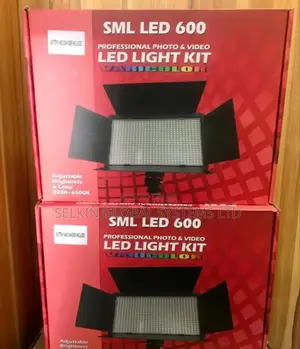 Professional Led Light 600 RGB With Stand