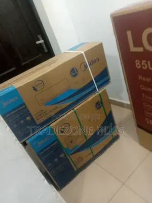 FROSTY Midea 1.5hp Inverter Air Conditioner (MSAF24B-12CRDN
