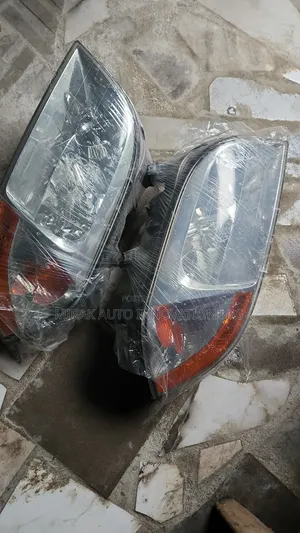Headlamp Acura MDX 2004