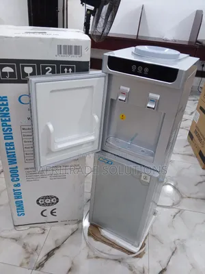 Cway Hot/Cold Stand High-Value Dispensing Machine Byb87