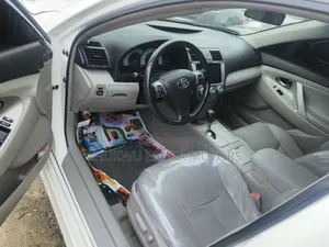 Toyota Camry 2009 White
