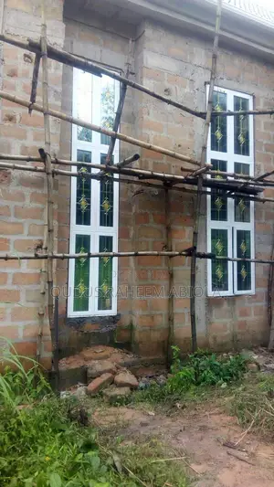 Aluminium Dubble Gracing Casement