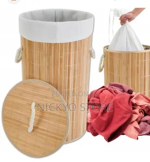 Natural Round Collapsible Laundry Basket, Bamboo, Brown.