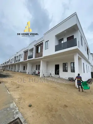 4bdrm Townhouse/Terrace in Ajah for sale