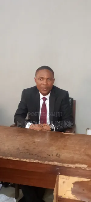Mr Edwin Aligbe