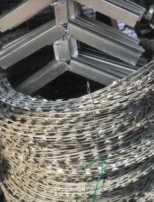 Fence Wire/ Fence Razor Blade Wire