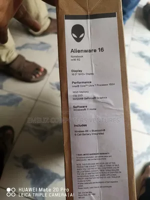 New Laptop Dell Alienware M16 R2 16GB Intel Core Ultra 7 SSD 1T
