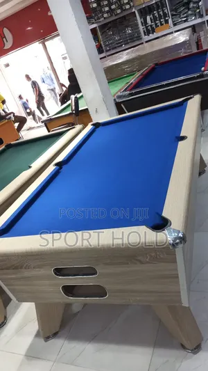 7ft Coin Operated Snooker With Marble Top