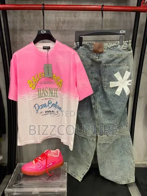 Original BALENCIAGA T-Shirts Available in Store