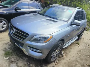 Mercedes-Benz M Class 2015 Gray