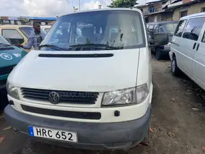 Volkswagen Transporter 2005 White