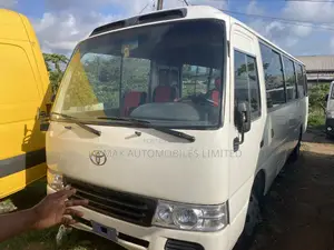 Toyota Coaster 2005 White