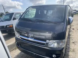 Toyota HiAce 2011 Black