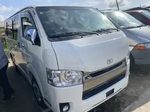 Toyota HiAce 2012 White