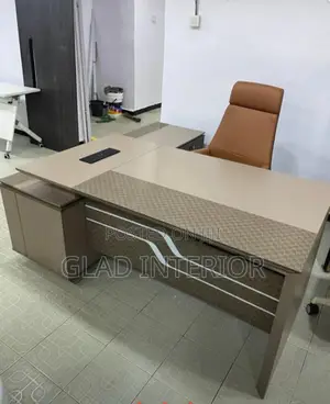Director Executive Table