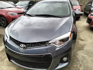 Toyota Corolla 2015 Gray