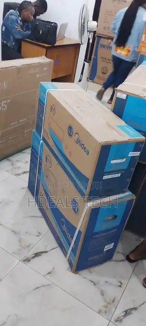 Lovely Midea Non Inverter 1hp Split Unit AC
