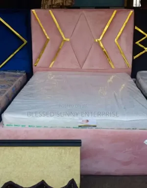 Bed Frame 4x6ft With Mattress