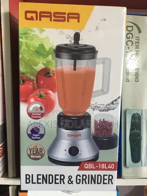 Blender and Grinder With One Year Warranty