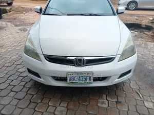 Honda Accord 2.0 Comfort Automatic 2008 White
