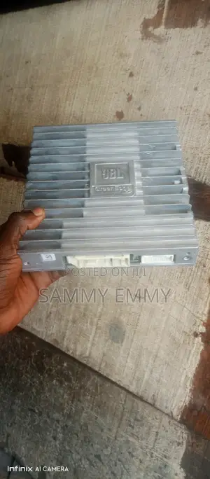 Toyota Highlander 2017 JBL Amplifier