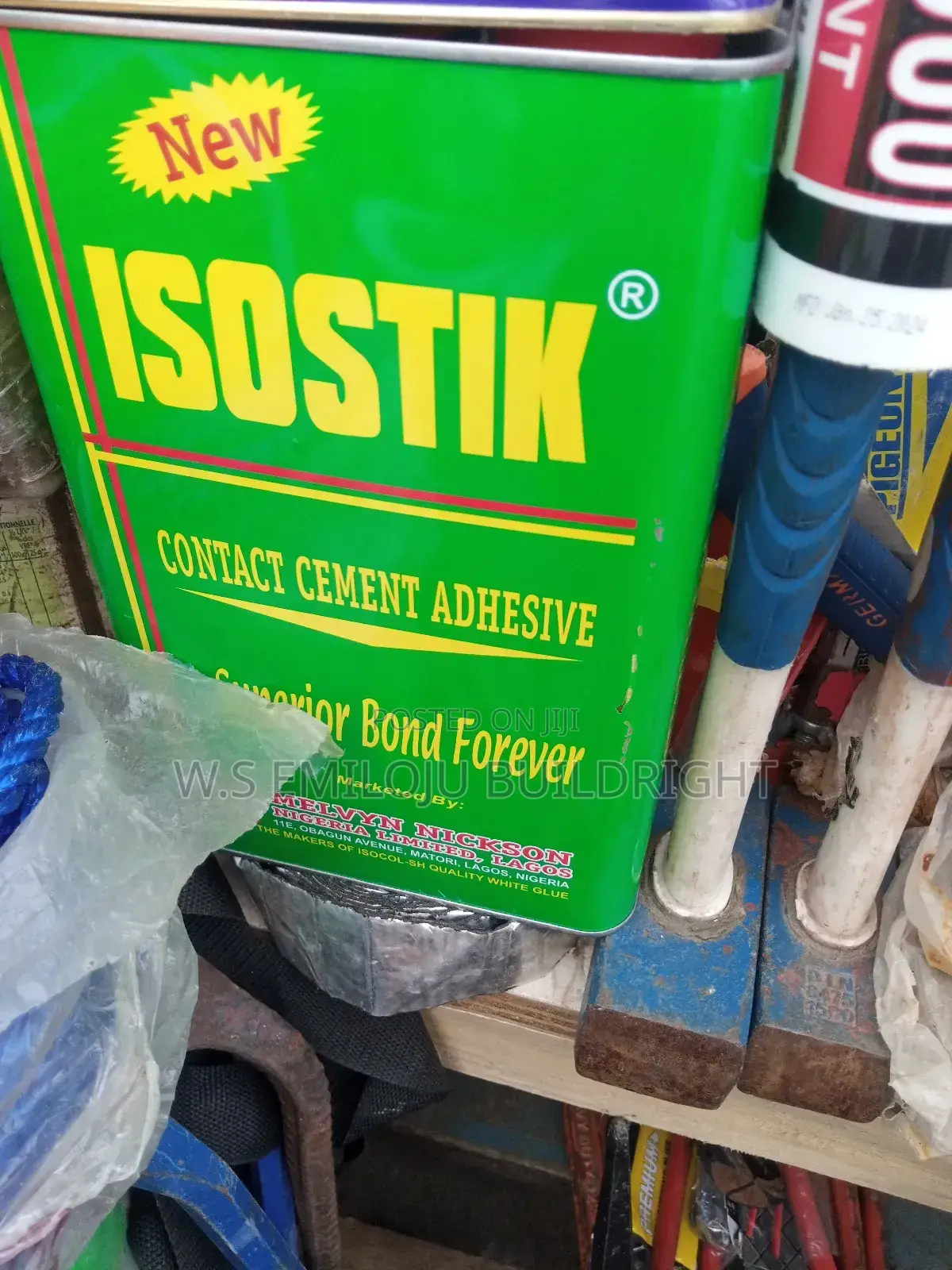 Isostic Adhesive Gum