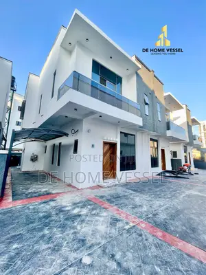 4bdrm Duplex in Lekki for sale