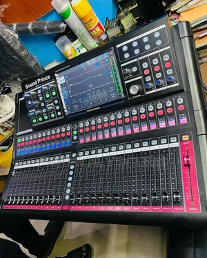 Sound Prince
MX-24PLUS 24 Channels Mixer Console