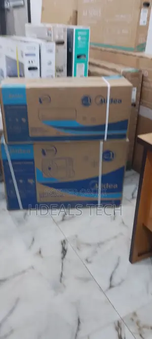 Best Grade Midea 1HP Non Inverter Wall Mounted AC