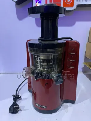 1500 Watts Hurom Slow Juicer