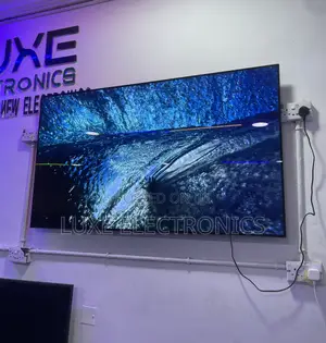 65 Inches LG OLED Evo Gallery Edition 2022 With Faint Line