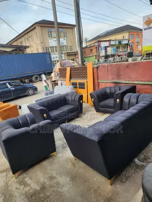 Black Padded Set of Chair.