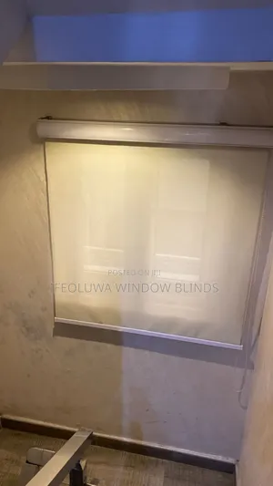 Suncreen Window Blinds