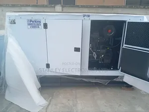 Super Silent 150kva Perkins Soundproof Generator 100% Copper