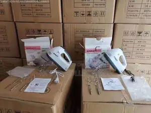 Scarlet Handmixer