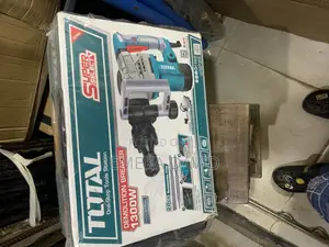 Demolition Breaker 1300w
