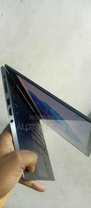 Laptop Lenovo Thinkpad X1 Yoga 16GB Intel Core I7 SSD 512GB