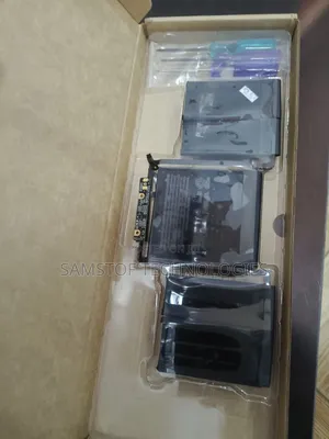 Apple Macbook Pro 13" A1706, A1819 Battery for 2016, 2017