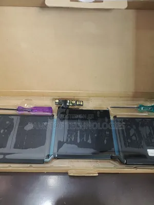 Apple Macbook Pro 13" A1713, A1708 Battery Late 2016, 2017