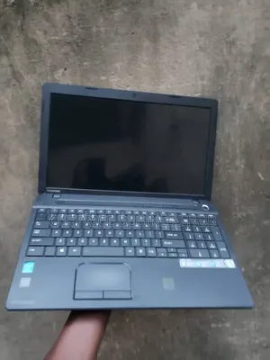 Laptop Toshiba Satellite C55 4GB Intel Pentium HDD 320GB