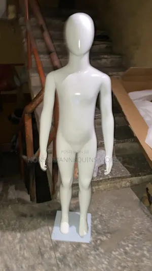 Age 8 to 12 Years Unisex Glossy White Kids Mannequins