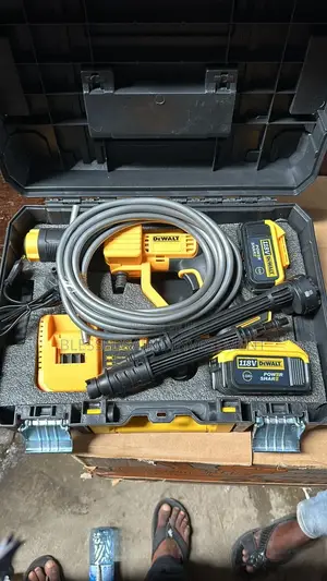 Dewalt Battery Pressure Washer 118v