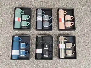 Vacuum Flask Set With 3 Cups