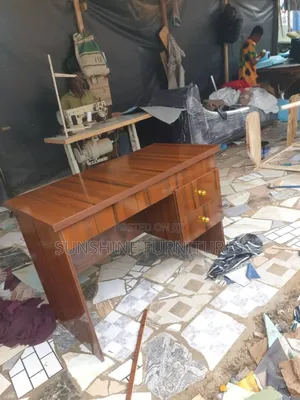 Modern Office Desk