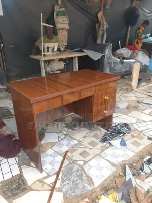 Modern Office Desk